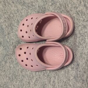 Toddler light pink crocs